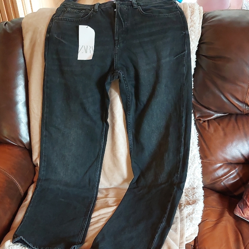 Zara Black Straight Leg Jeans Modern Classic
